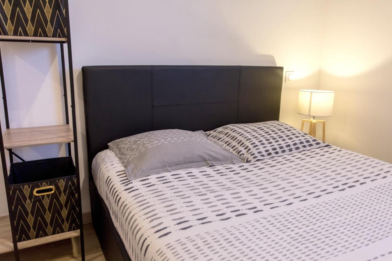 Le Brivet ☆ Hypercentre ☆ Parking ☆ Terrasse Apartment Pontchâteau Екстериор снимка